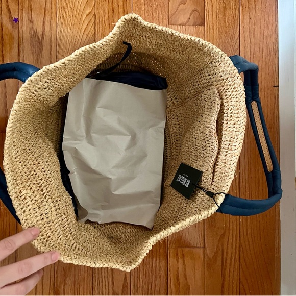 MZ Wallace Tan and Navy Medium Raffia Tote NWT - Picture 3 of 6